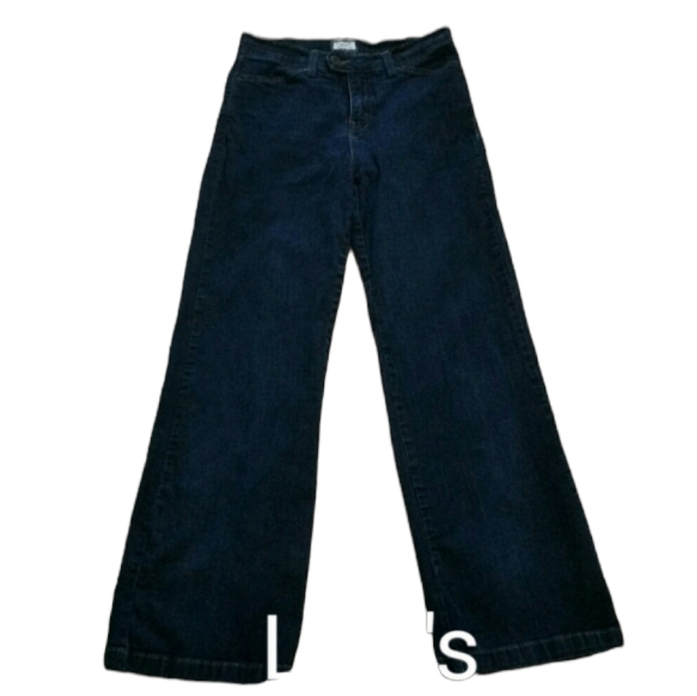 Levi's & DKNY Women's Jeans - Picture 2 of 10